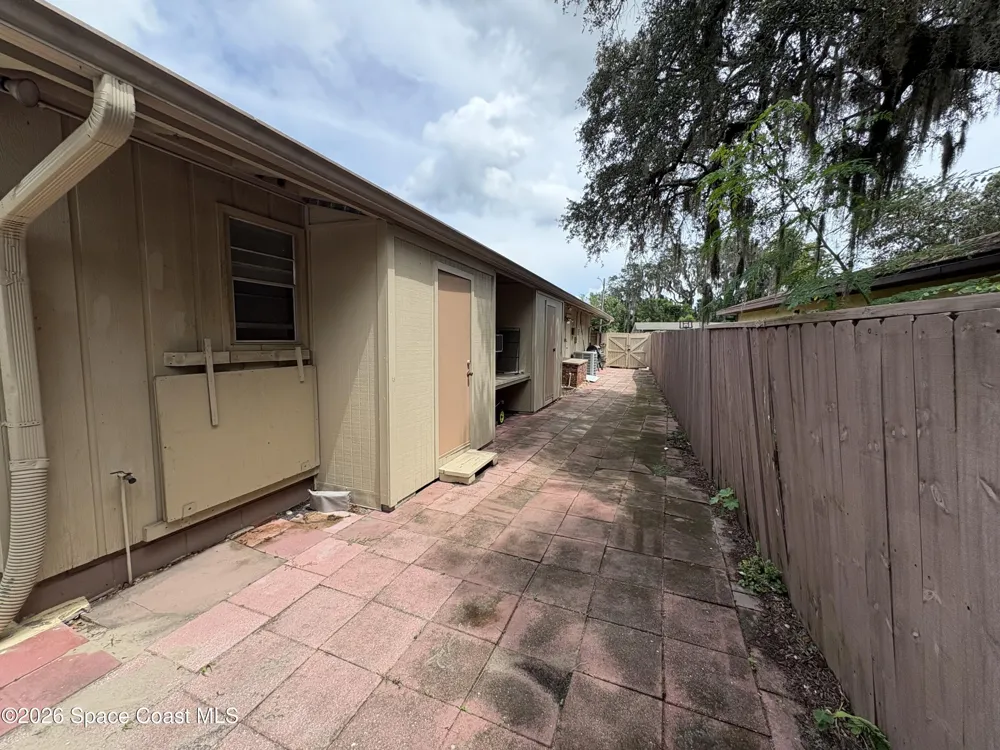 1422 Elm Terrace Titusville, FL 32780