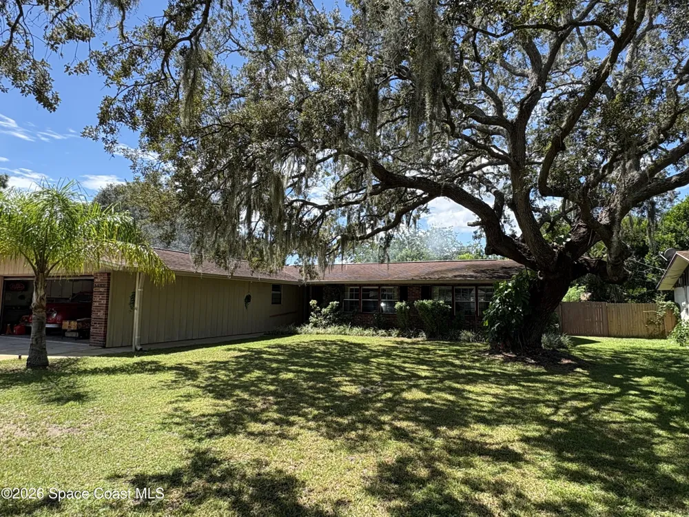 1422 Elm Terrace Titusville, FL 32780
