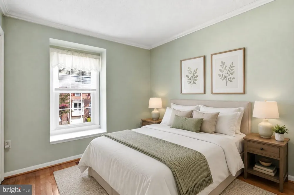 8111 SQUIRREL RUN ROAD Springfield, VA 22152