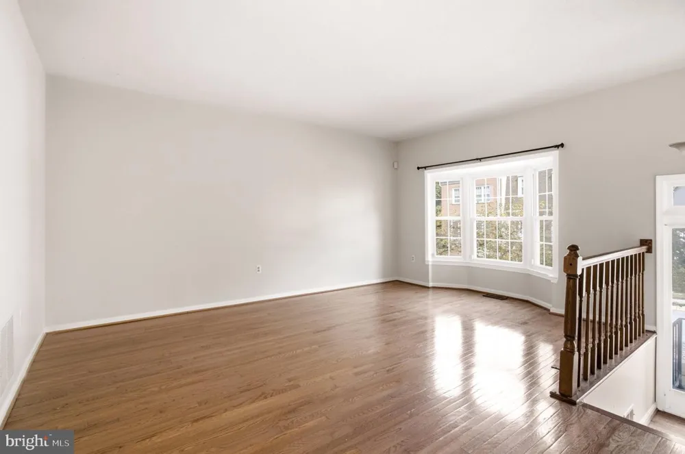 8111 SQUIRREL RUN ROAD Springfield, VA 22152