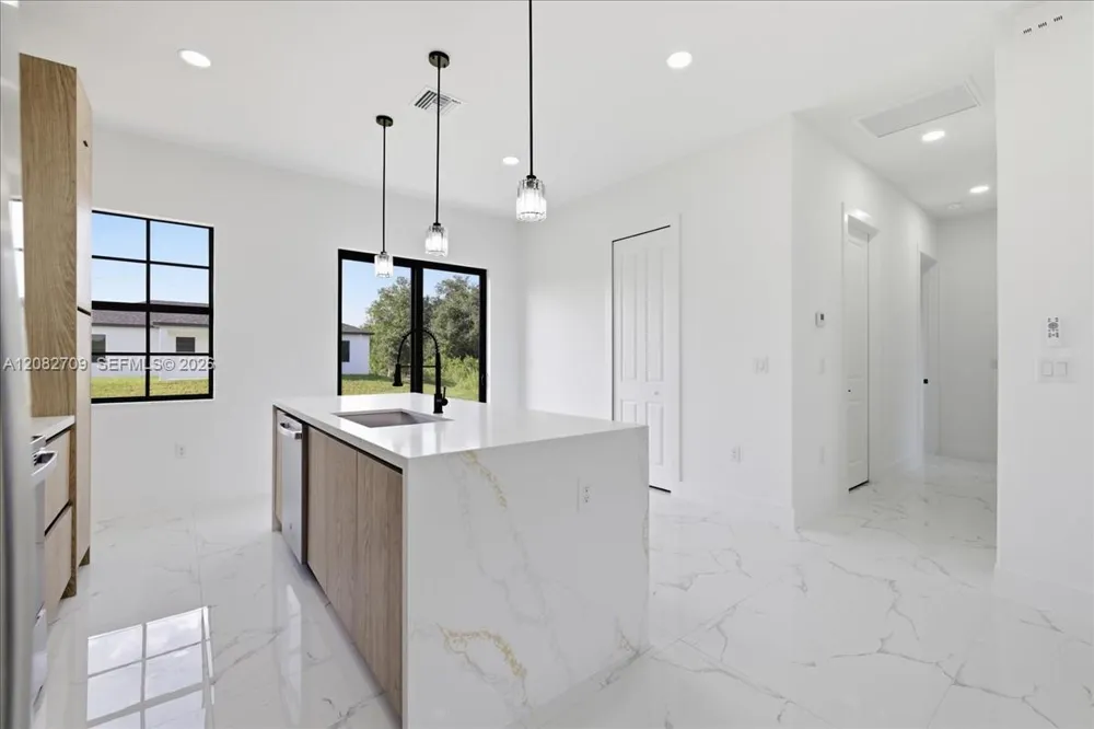 758 Long Distance Ln Lehigh Acres, FL 33974