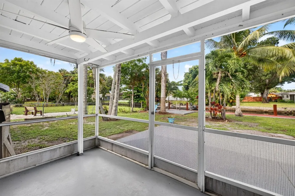 1873 SW 28TH TERRACE Fort Lauderdale, FL 33312