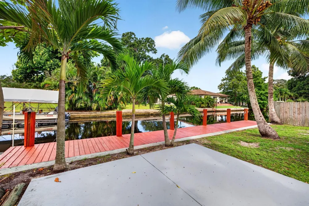 1873 SW 28TH TERRACE Fort Lauderdale, FL 33312
