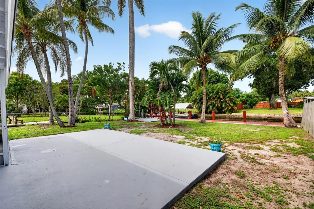 1873 SW 28TH TERRACE Fort Lauderdale, FL 33312