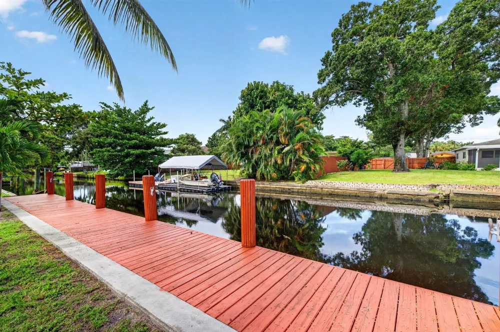 1873 SW 28TH TERRACE Fort Lauderdale, FL 33312