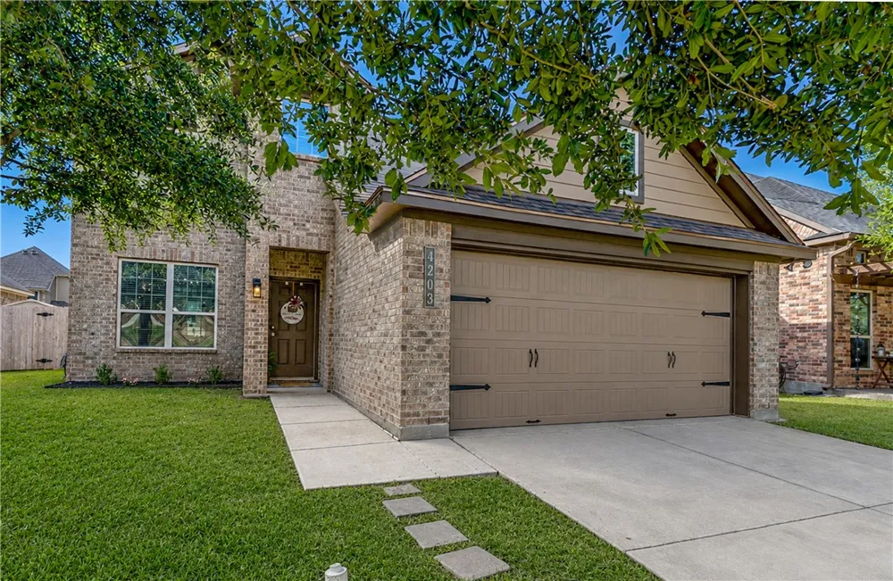 4203 Quartz Creek Court College Station, TX 77845