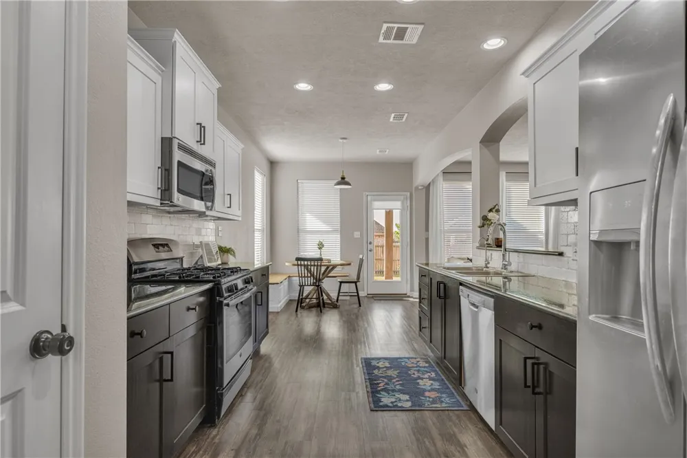 4203 Quartz Creek Court College Station, TX 77845