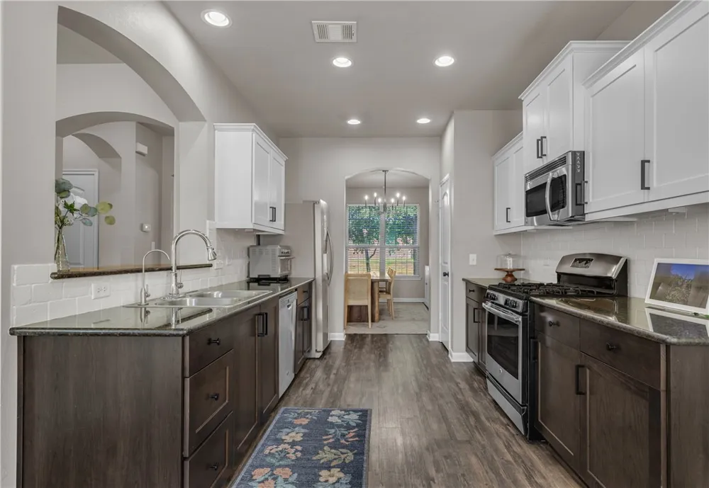 4203 Quartz Creek Court College Station, TX 77845