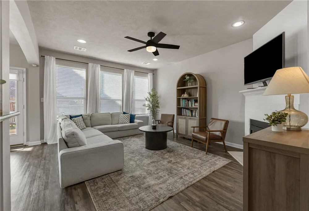 4203 Quartz Creek Court College Station, TX 77845