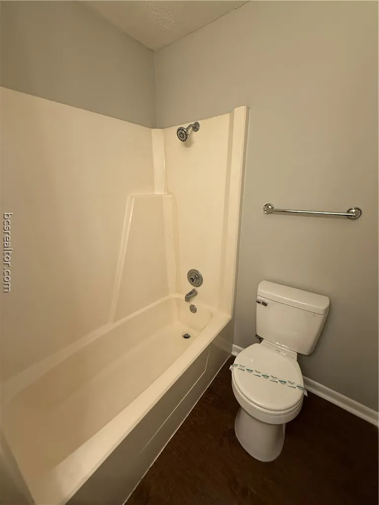 918 Spring Loop #C College Station, TX 77840