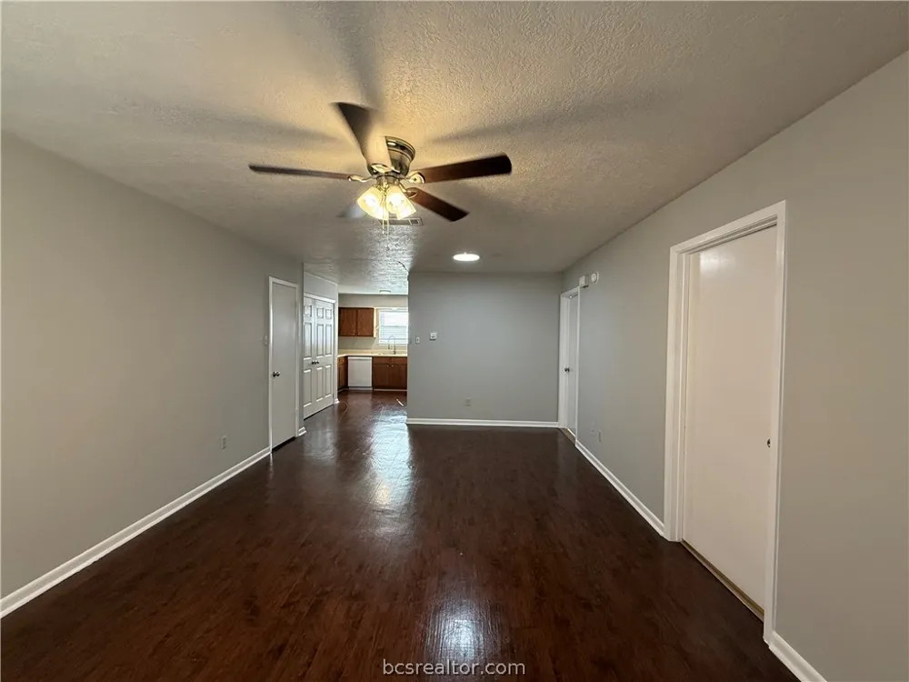 918 Spring Loop #C College Station, TX 77840