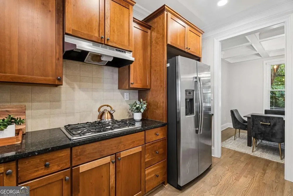 6 Oakhurst TER Decatur, GA 30030