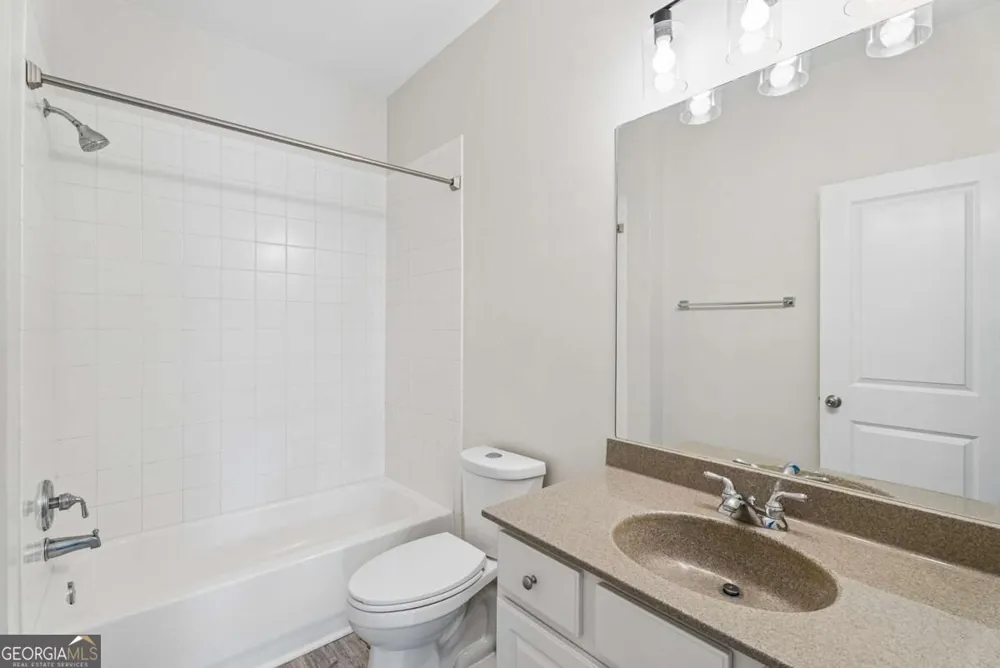 6 Oakhurst TER Decatur, GA 30030