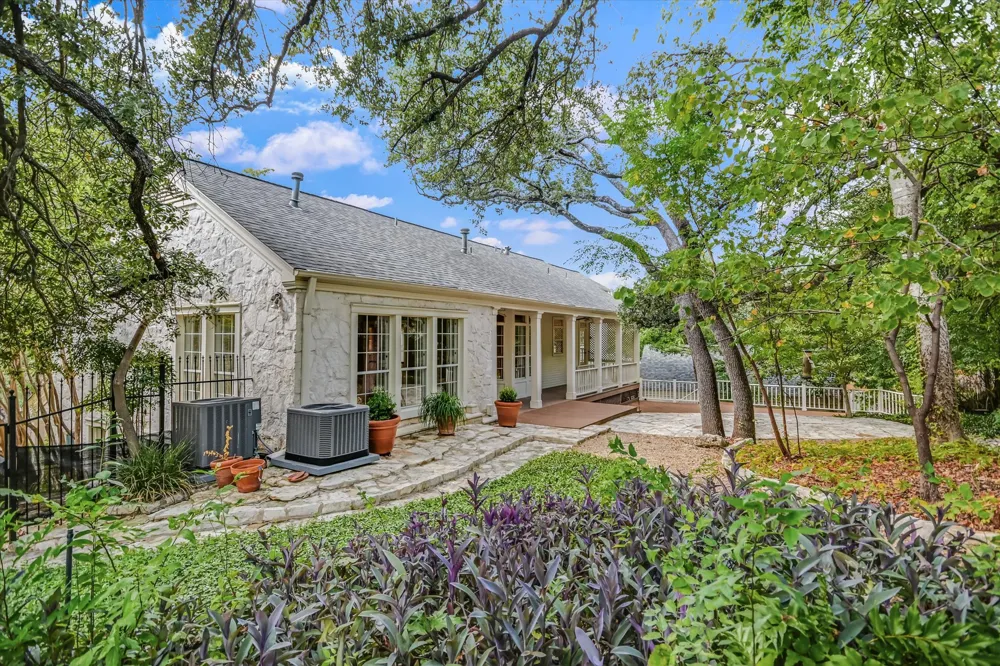 7505 Stepdown Cove Austin, TX 78731