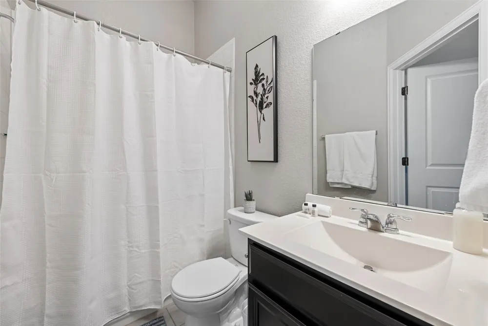 718 Bridgestone Way Buda, TX 78610