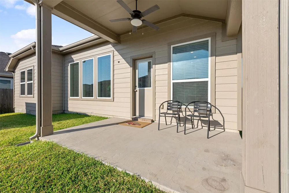 718 Bridgestone Way Buda, TX 78610