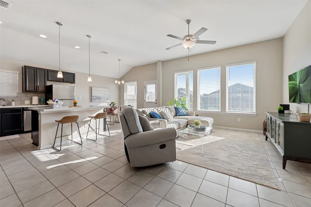 718 Bridgestone Way Buda, TX 78610