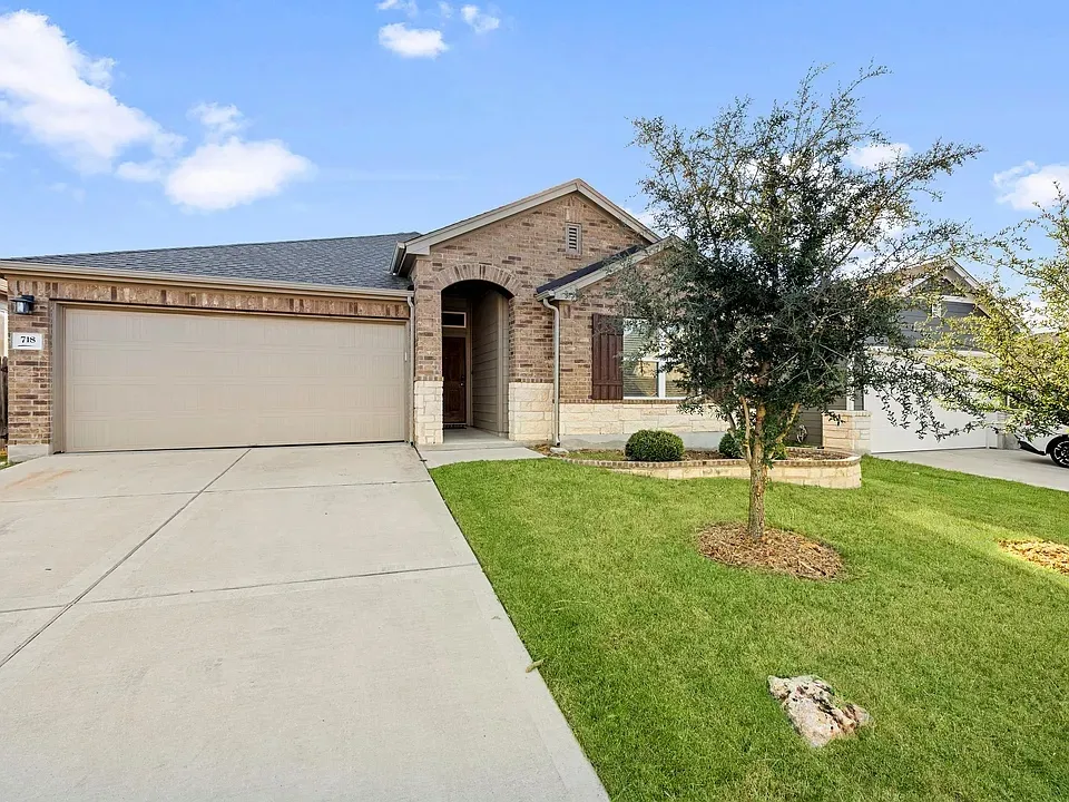 718 Bridgestone Way Buda, TX 78610