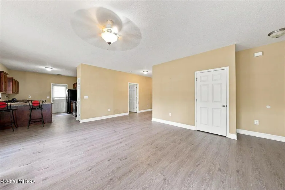 215 Hallie Lane Macon, GA 31211