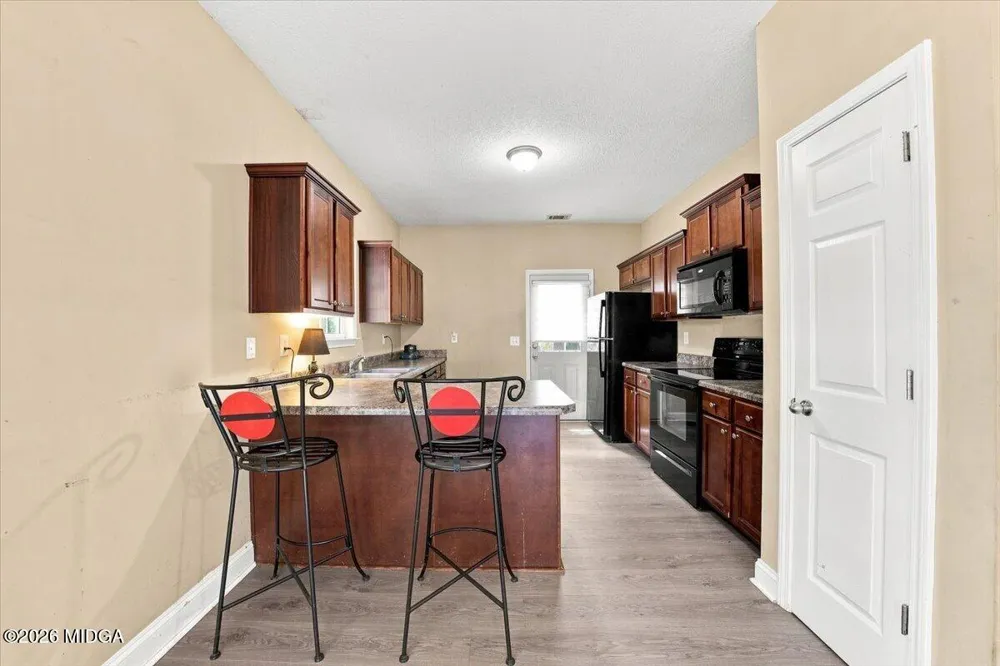 215 Hallie Lane Macon, GA 31211