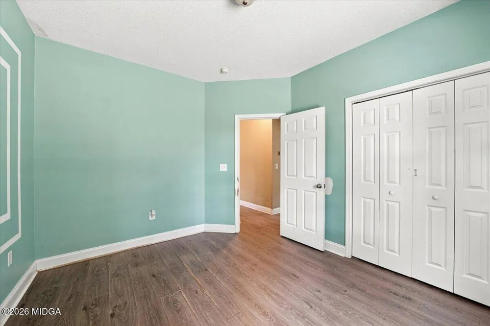 215 Hallie Lane Macon, GA 31211