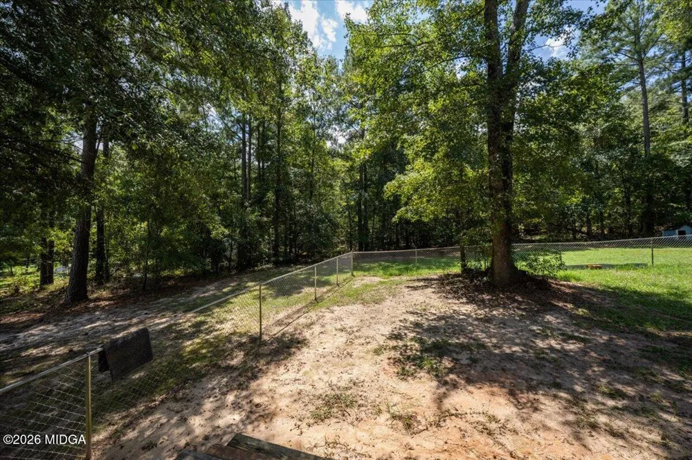 215 Hallie Lane Macon, GA 31211