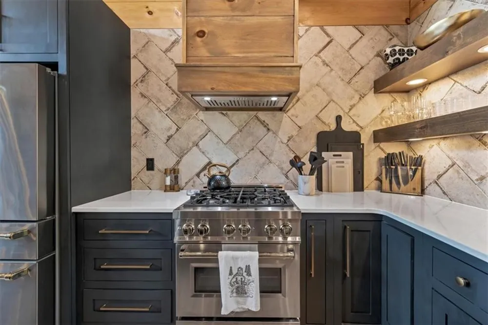 161 River Rock Lane Blue Ridge, GA 30513