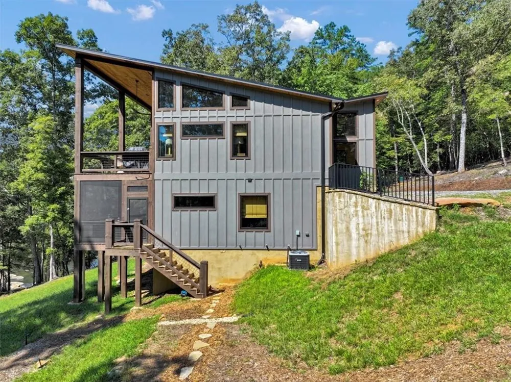 161 River Rock Lane Blue Ridge, GA 30513