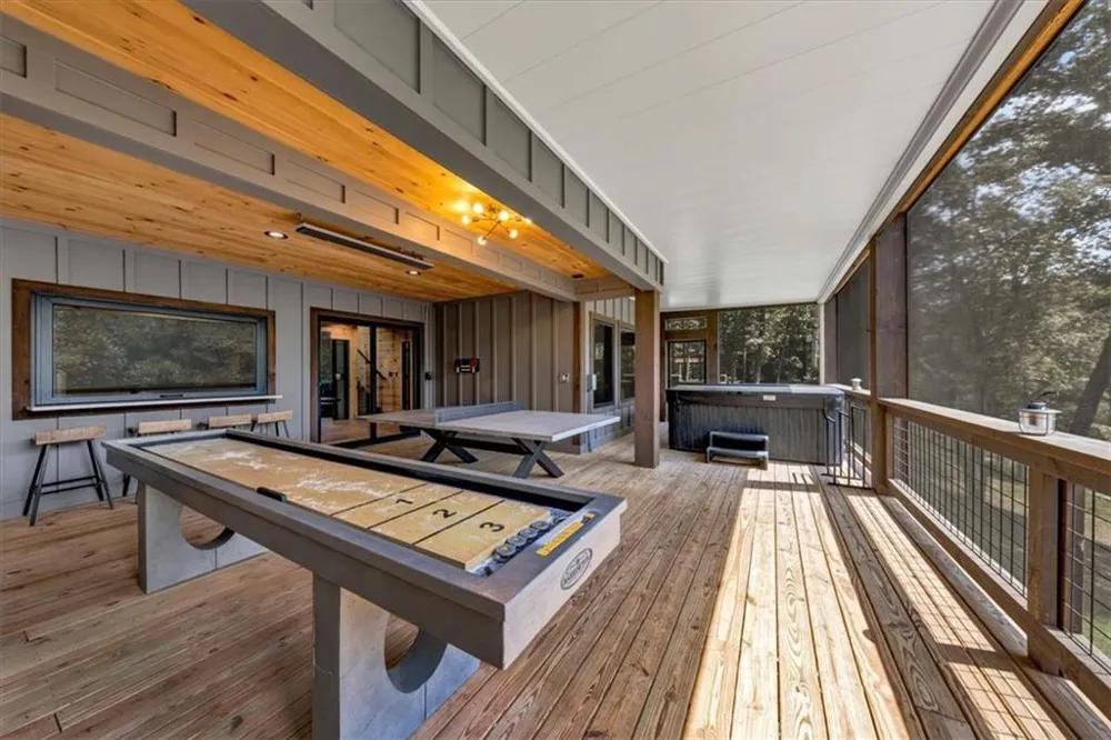 161 River Rock Lane Blue Ridge, GA 30513