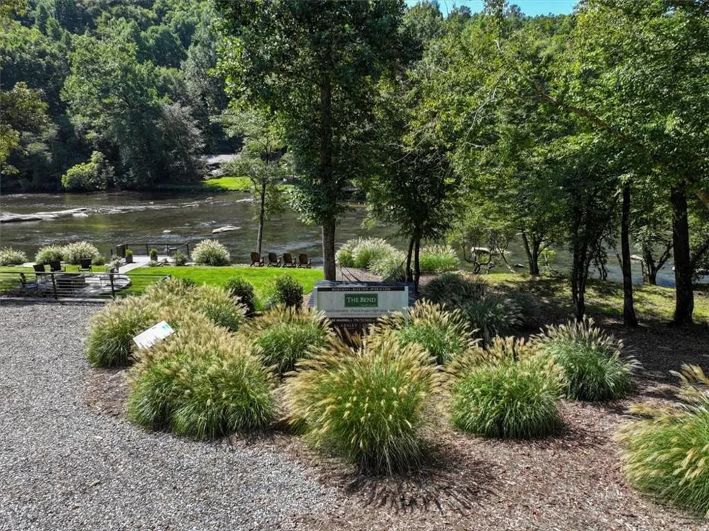 161 River Rock Lane Blue Ridge, GA 30513