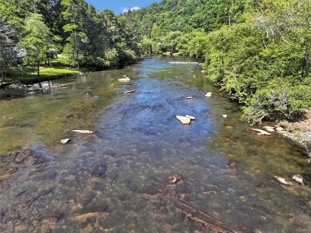 161 River Rock Lane Blue Ridge, GA 30513