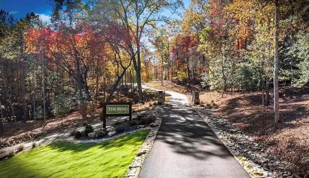 161 River Rock Lane Blue Ridge, GA 30513