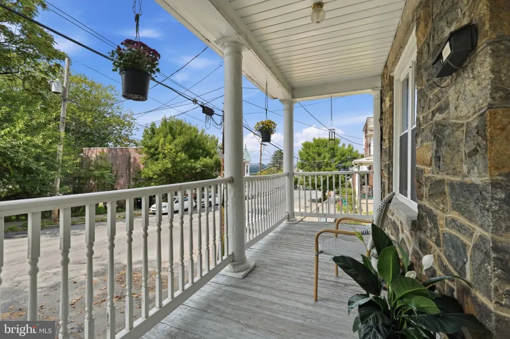 809 HAYES STREET Bethlehem, PA 18015