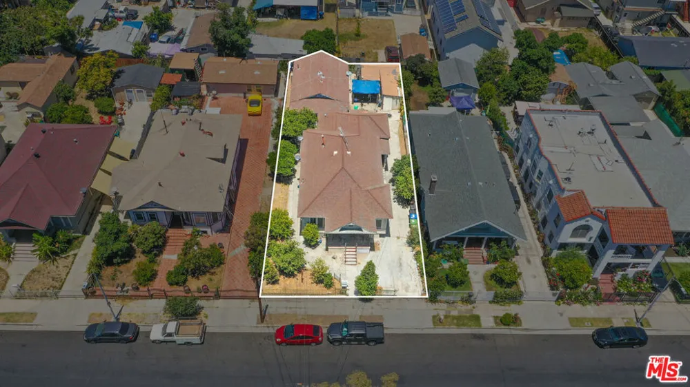 1475 W 28th Street Los Angeles, CA 90007