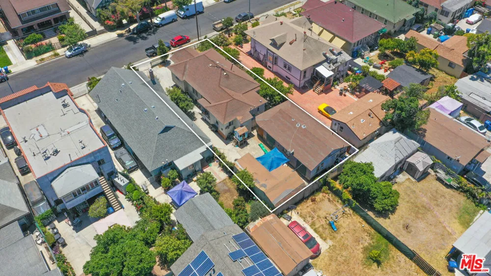 1475 W 28th Street Los Angeles, CA 90007