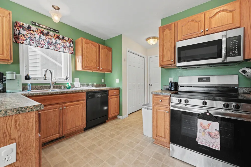 338 Maple Street Newaygo, MI 49337
