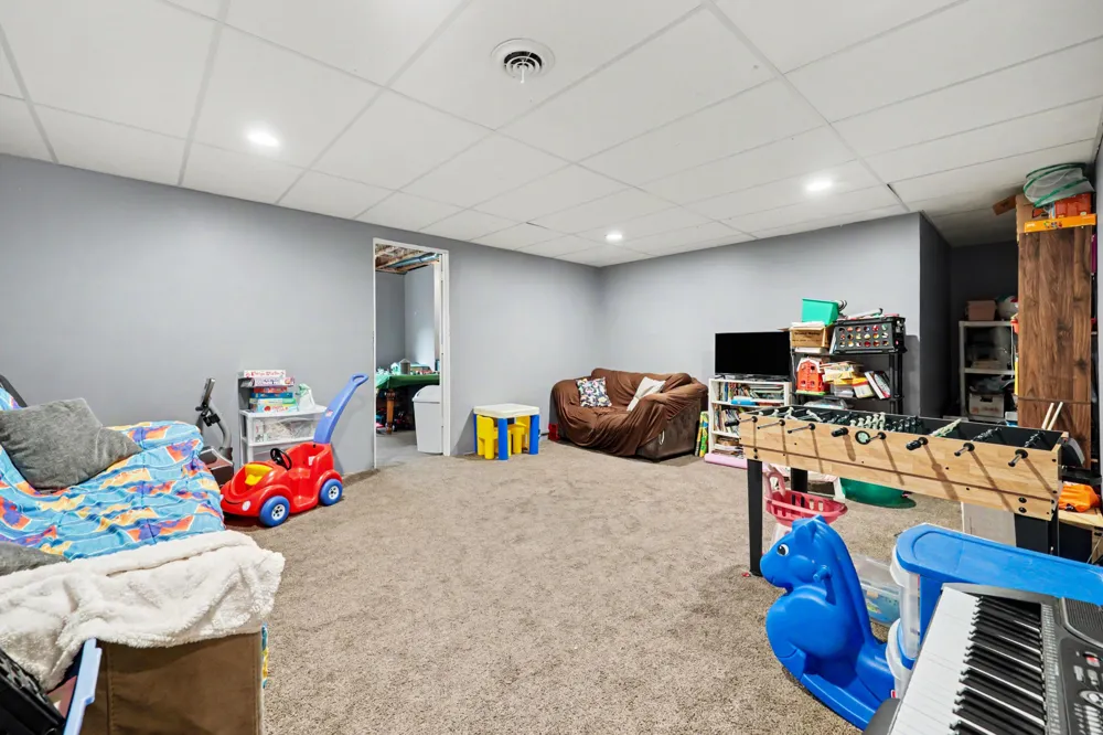 338 Maple Street Newaygo, MI 49337