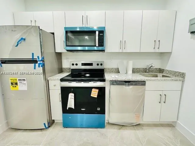 3300 SW 80th Ave #2 Miami, FL 33155