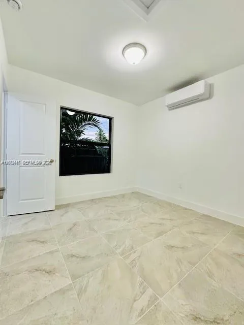 3300 SW 80th Ave #2 Miami, FL 33155