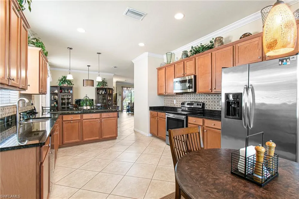 11430 Icarus Circle Lehigh Acres, FL 33971