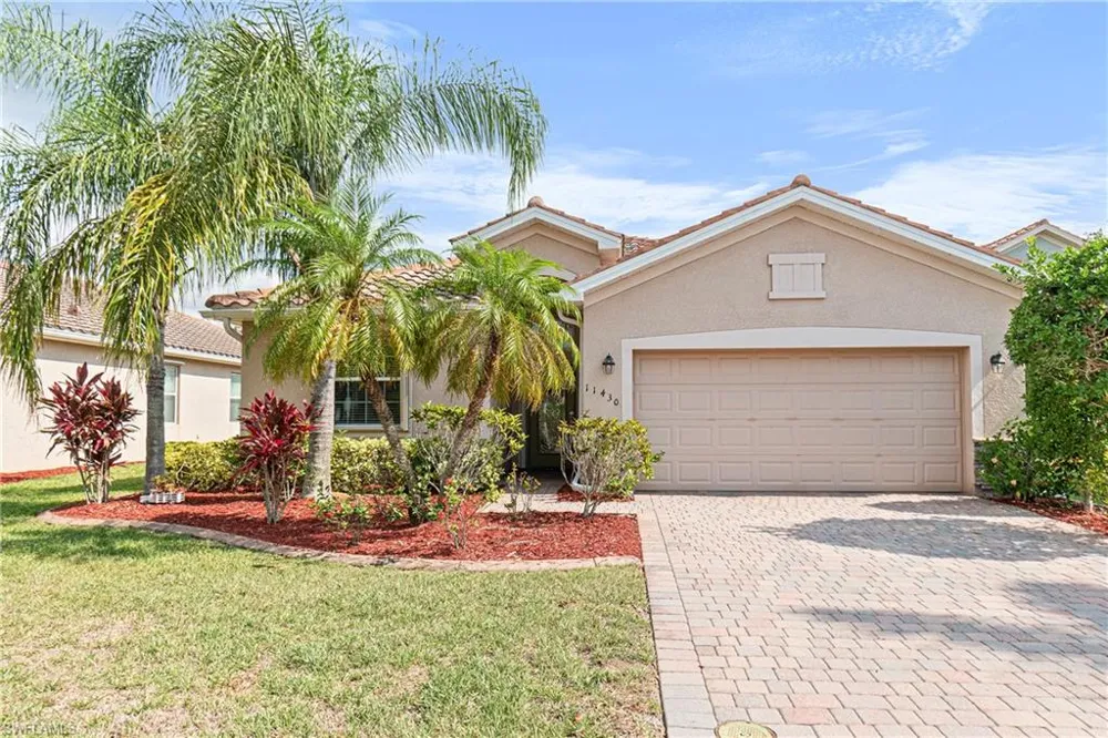 11430 Icarus Circle Lehigh Acres, FL 33971