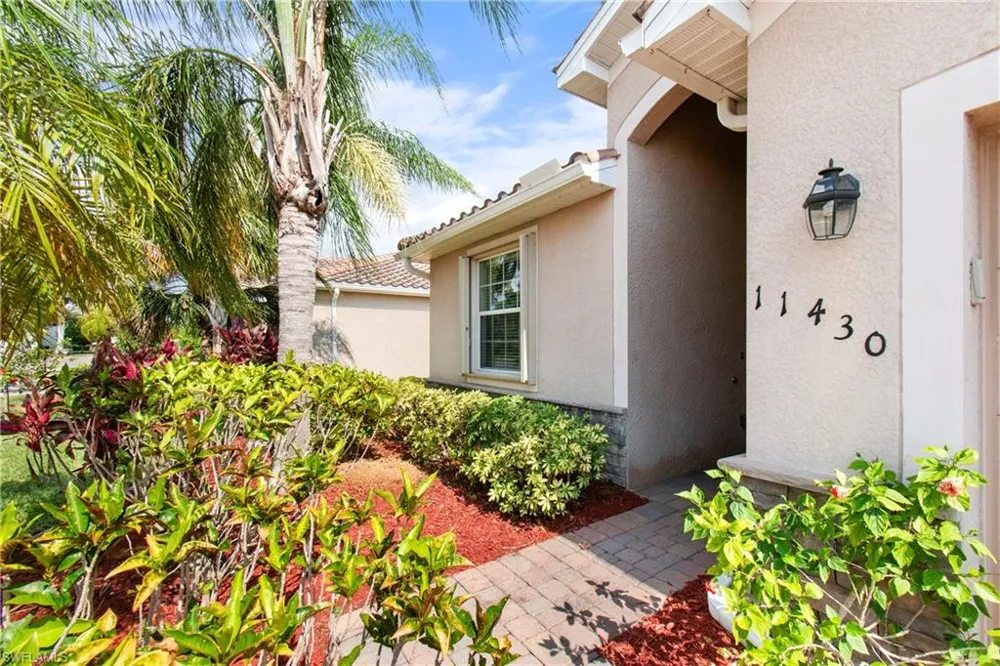 11430 Icarus Circle Lehigh Acres, FL 33971