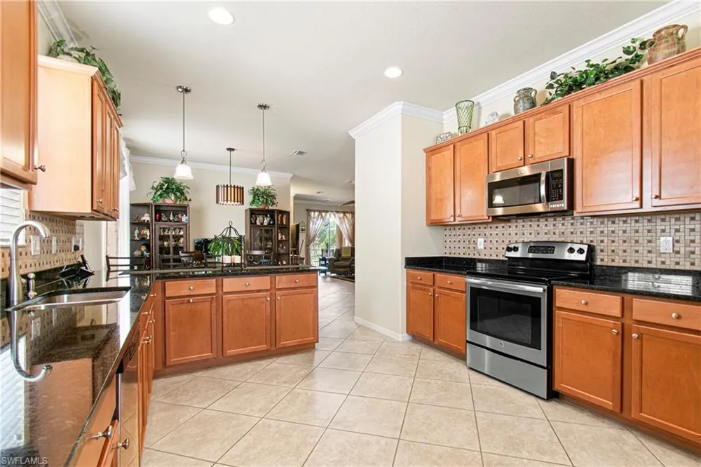 11430 Icarus Circle Lehigh Acres, FL 33971