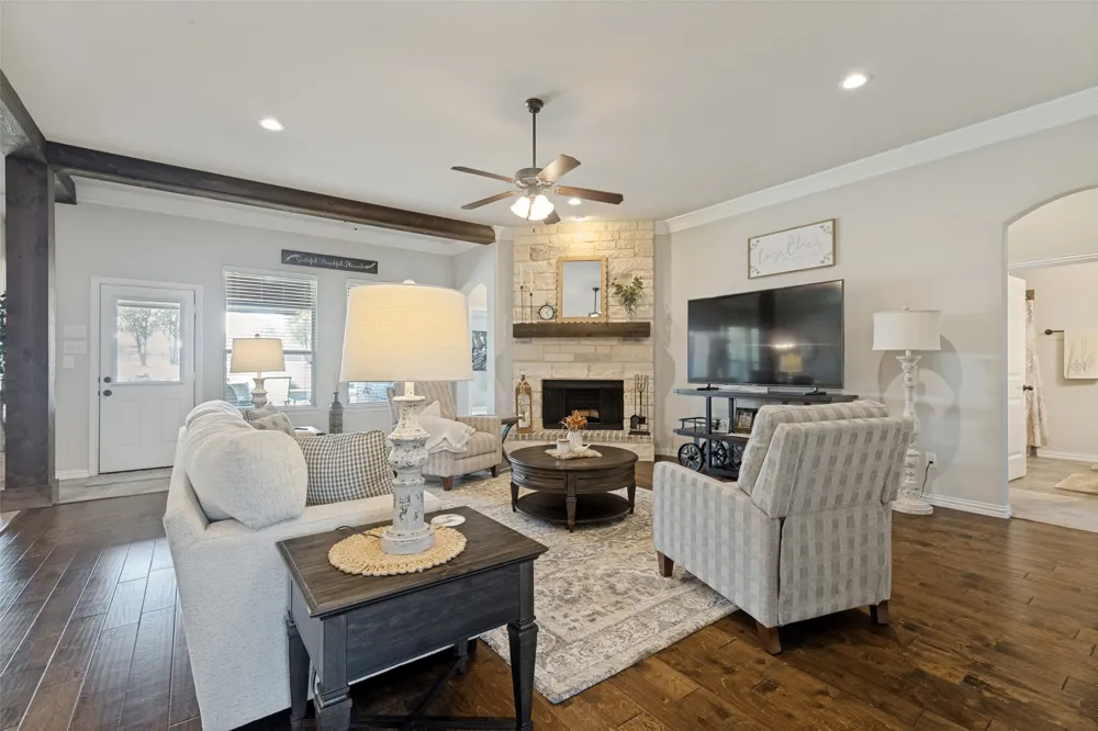 110 High Ridge Court Decatur, TX 76234