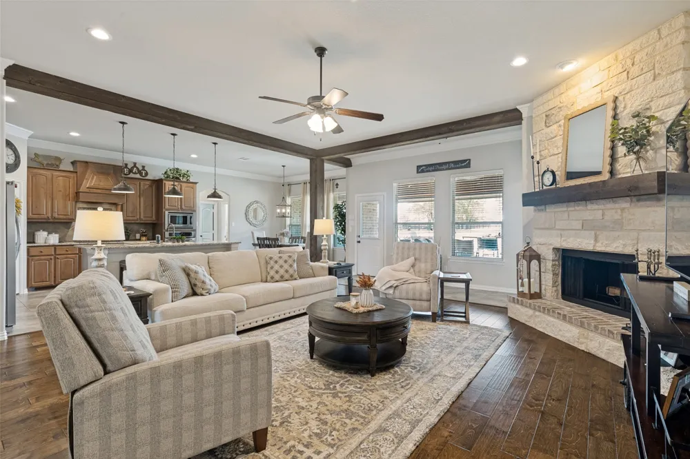 110 High Ridge Court Decatur, TX 76234