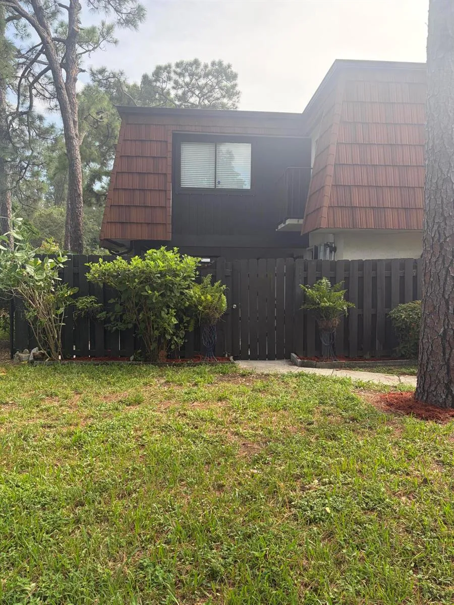 2200 White Pine Circle #B 