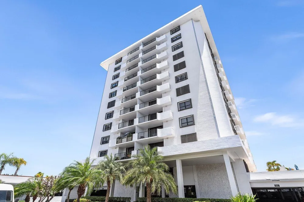 1208 Marine Way #506 North Palm Beach, FL 33408