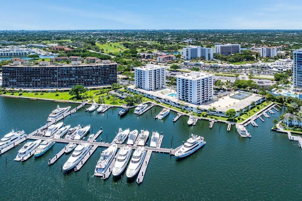 1208 Marine Way #506 North Palm Beach, FL 33408