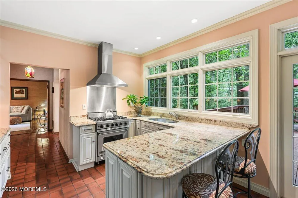 155 Borden Road Middletown, NJ 07748