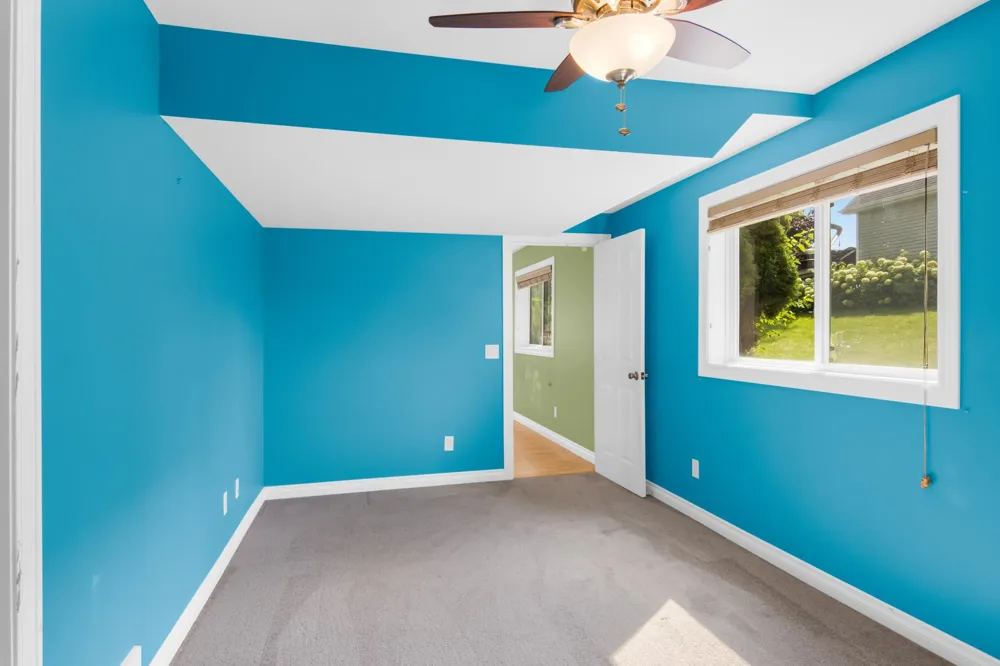 859 Shamrock Lane East Bay Township, MI 49696